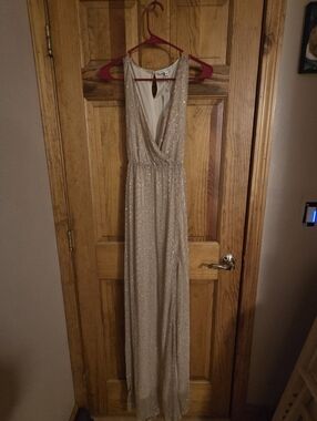 Baltic Born NWT Helen Sparkle Tank Gown- Champagne